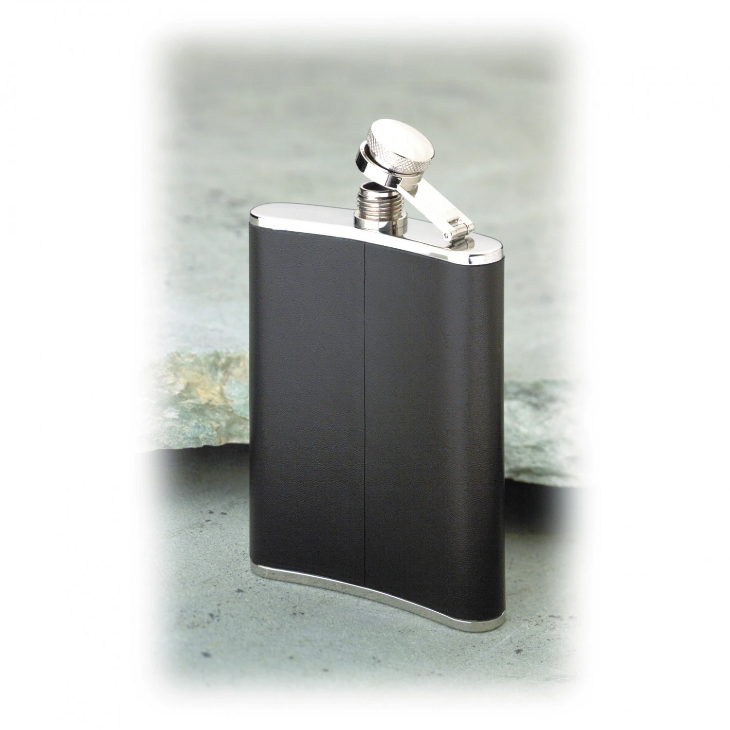 Basic Nature - Flachmann Eckig Leder - Water Bottle 4 Basic Nature - Flachmann Eckig Leder - Water Bottle - Image 2