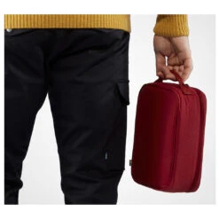 FJÄLLRÄVEN Fjällräven - Kånken Mini Cooler 2,5 - Cool Bag 12 FJÄLLRÄVEN Fjällräven - Kånken Mini Cooler 2,5 - Cool Bag -PRIM Camping Shop fjaellraeven kaanken mini cooler 25 cool bag detail 5