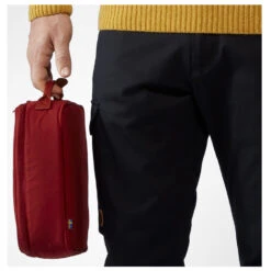 FJÄLLRÄVEN Fjällräven - Kånken Mini Cooler 2,5 - Cool Bag 13 FJÄLLRÄVEN Fjällräven - Kånken Mini Cooler 2,5 - Cool Bag -PRIM Camping Shop fjaellraeven kaanken mini cooler 25 cool bag detail 6