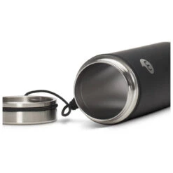 Mizu - V7 V-Lid - Insulated Bottle 13 Mizu - V7 V-Lid - Insulated Bottle -PRIM Camping Shop mizu v7 v lid insulated bottle detail 6