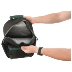 Outwell - Cormorant Backpack - Cool Bag 9 Outwell - Cormorant Backpack - Cool Bag -PRIM Camping Shop outwell cormorant backpack cool bag detail 4