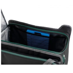 Outwell - Cormorant - Coolbox 10 Outwell - Cormorant - Coolbox -PRIM Camping Shop outwell cormorant coolbox detail 4