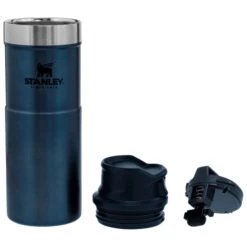 Stanley - Stanley Classic Action Trigger Mug - Mug 12 Stanley - Stanley Classic Action Trigger Mug - Mug -PRIM Camping Shop stanley stanley classic action trigger mug mug detail 5