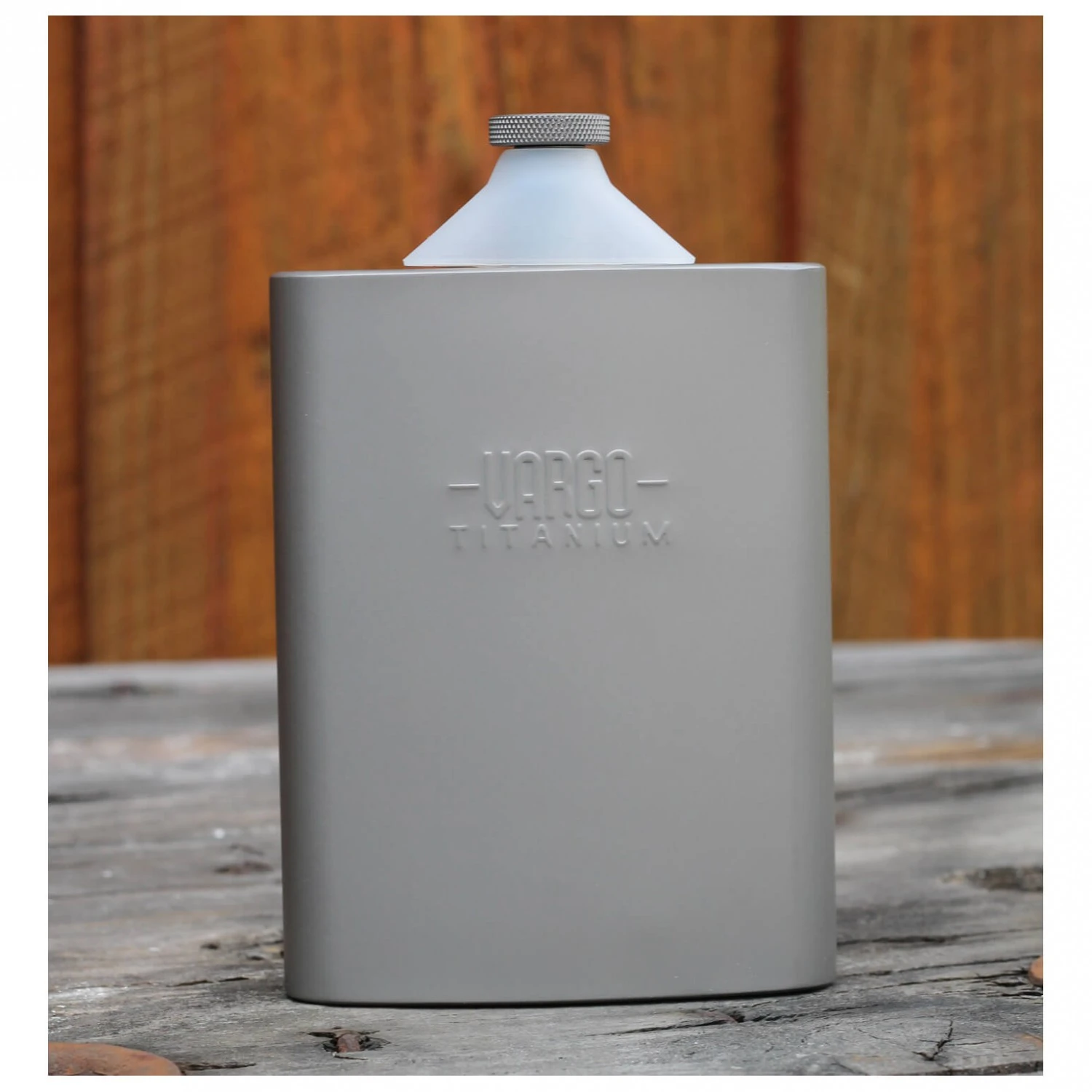 Vargo - Titan Flachmann - Flask 4 Vargo - Titan Flachmann - Flask - Image 2