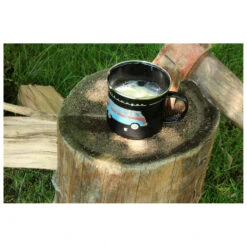 VW Collection - VW T1 Bus Becher Emailliert - Cup 10 VW Collection - VW T1 Bus Becher Emailliert - Cup -PRIM Camping Shop vw collection vw t1 bus becher emailliert cup detail 3